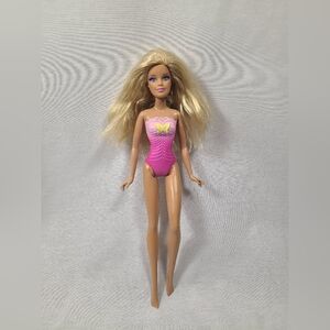 2011 Barbie Faitytale Magic Fashion Flower Fairy Doll Blonde Hair No Wings
